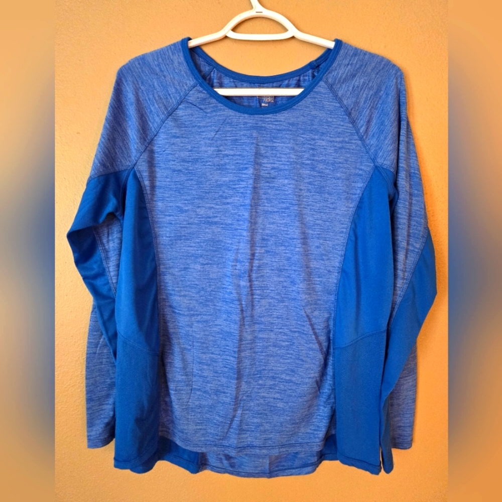 Danskin Now Blue Long Sleeve Tee